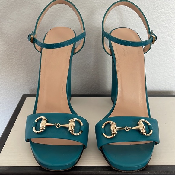 Gucci leather high heel sandals. In very good condition. - Picture 3 of 8